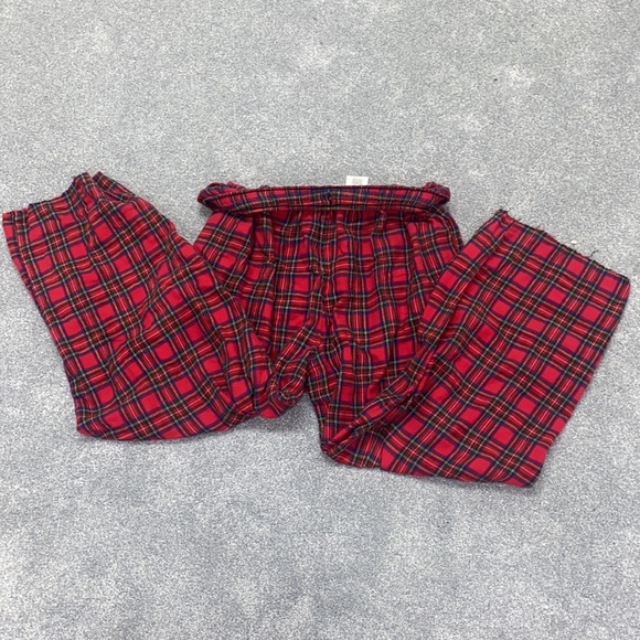 Leisure Wear - Plaid Pajama Pants - Picture 2 of 6